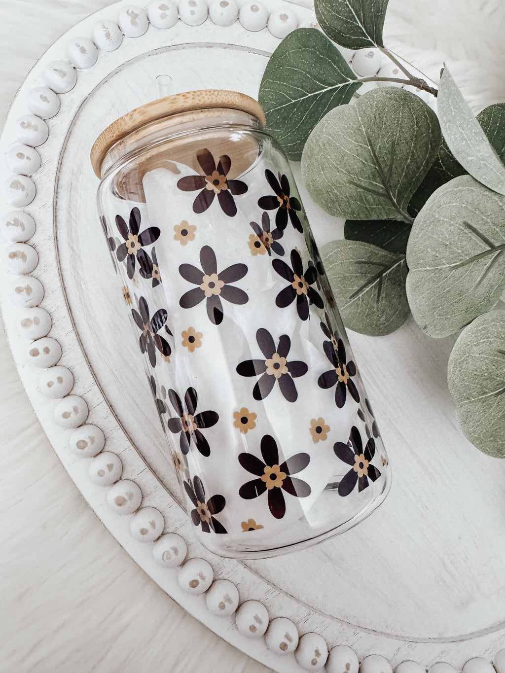 Minimalist Daisy 16oz Glass Cup with Bamboo Lid