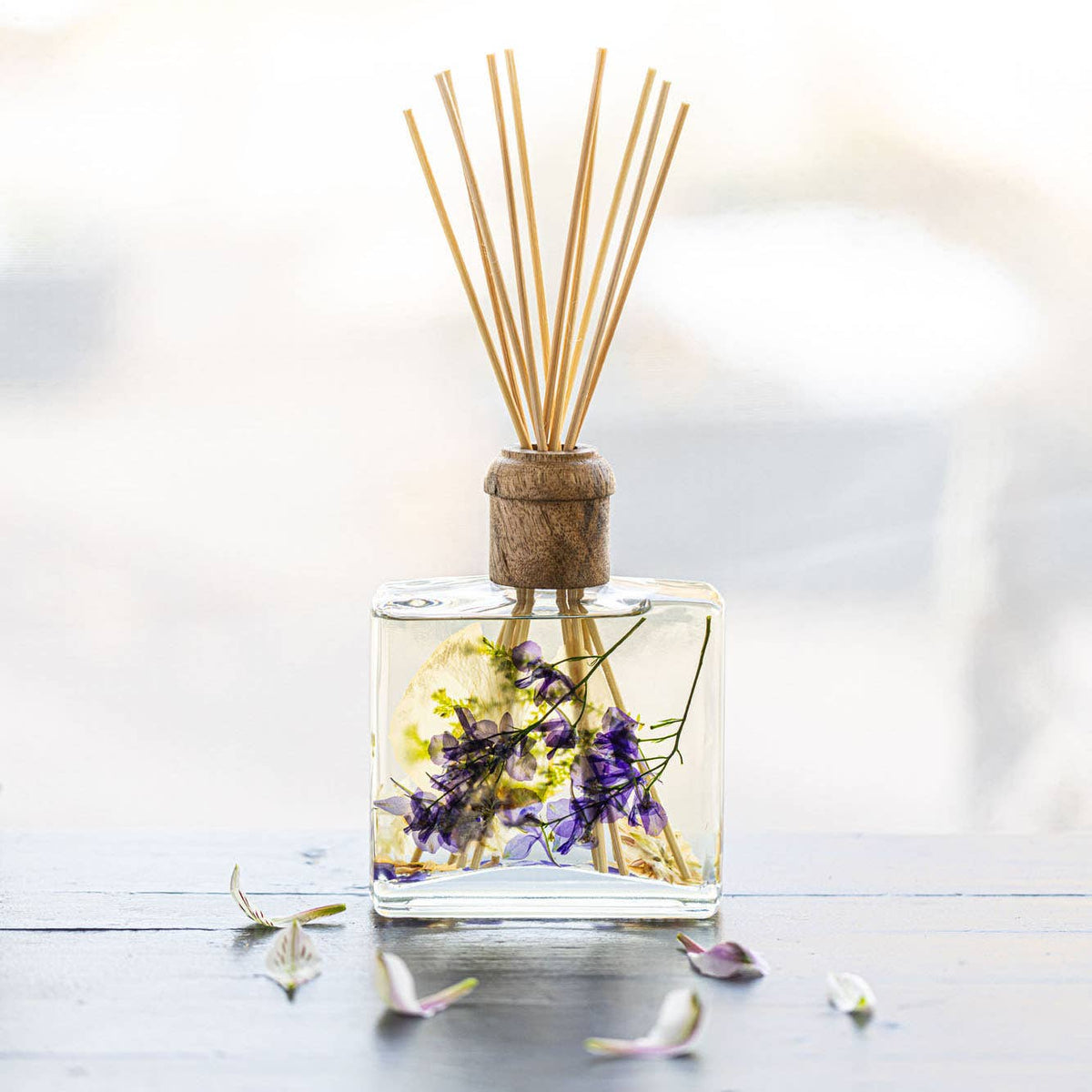 Signature Diffuser - Vanilla Rain