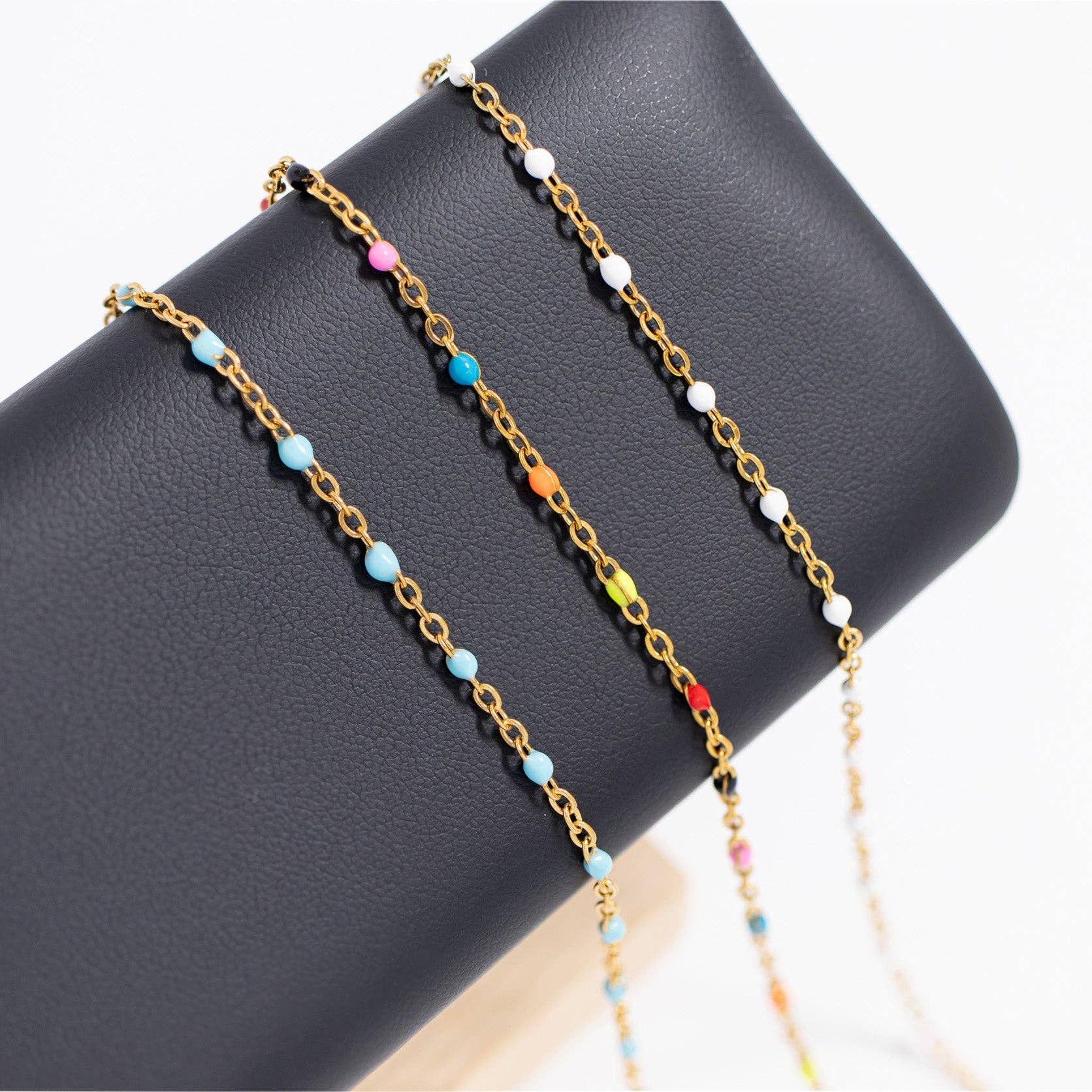 18K Gold PVD Stainless Steel White Confetti Chain Necklace