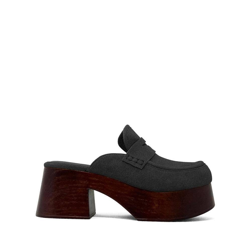 Luella Clog